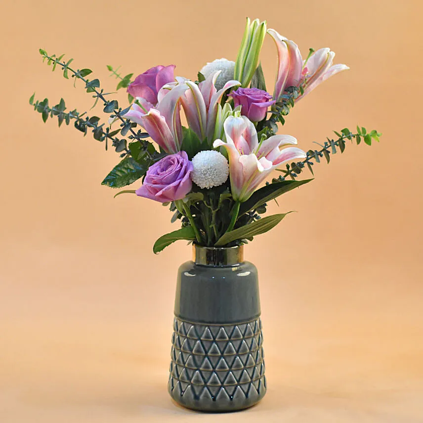 Mesmerising Mixed Flowers Designer Vase