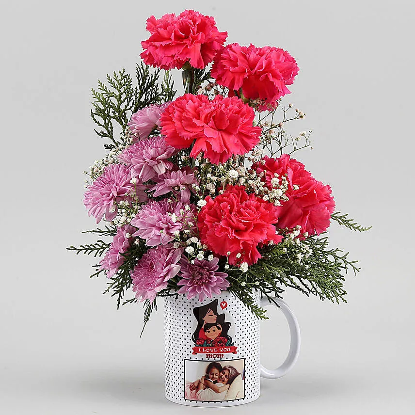 Adorable Flowers In Personalised Mug For Dear Mom