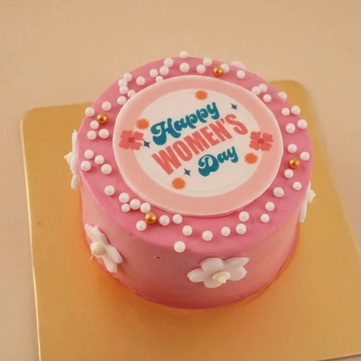 Delightful Bento Cake for Women's Day Celebration - Red Velvet