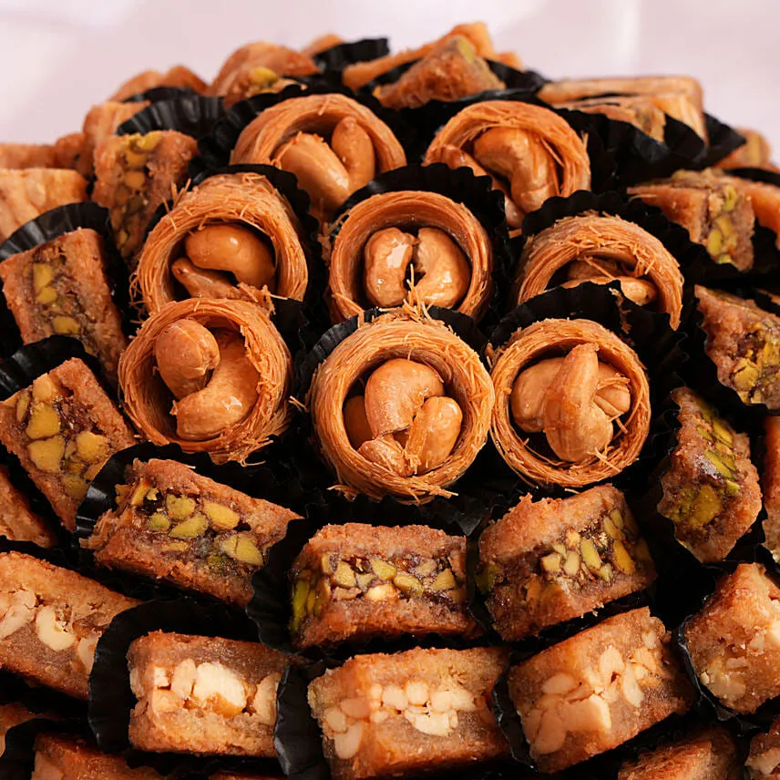 Premium Arabic Sweets Platter