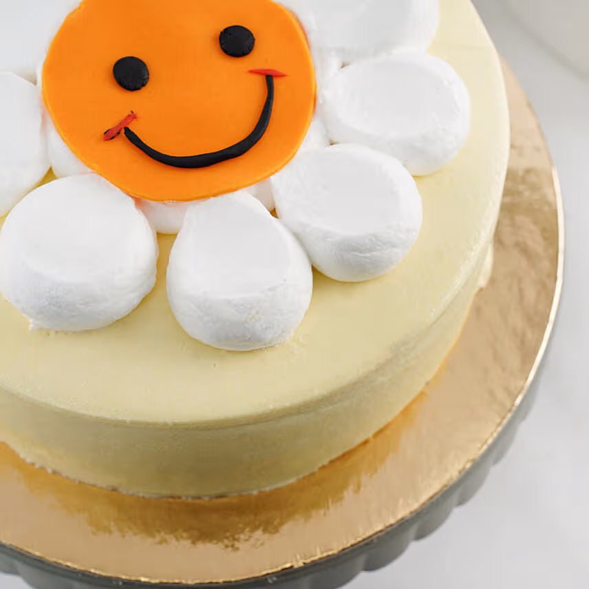 Smiley Cake Cookies and Cream 8 Inches