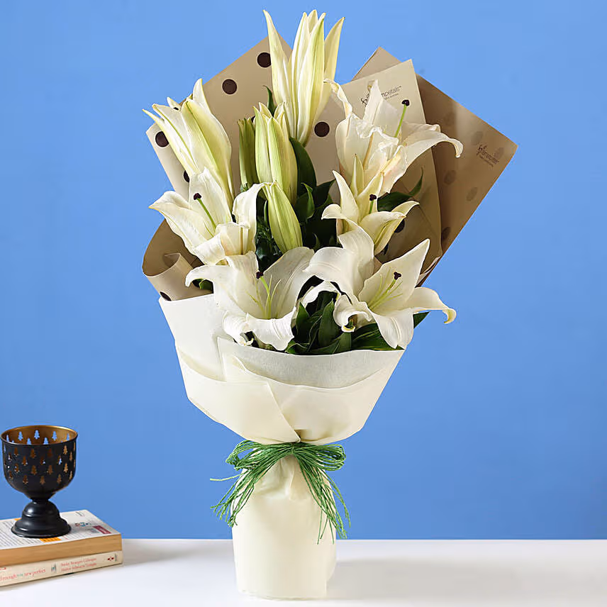 4 White Oriental Lilies Bouquet with Ferrero Rocher