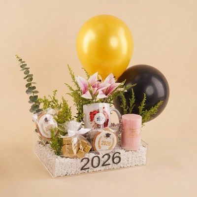 Pink Lily Women Graduation Gift Hamper n Balloons