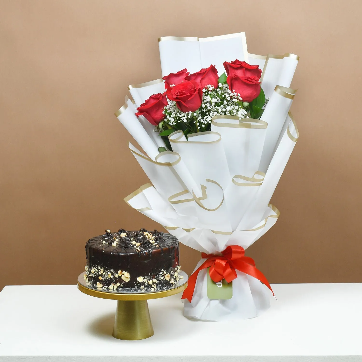 Elegant Red Roses Bouquet