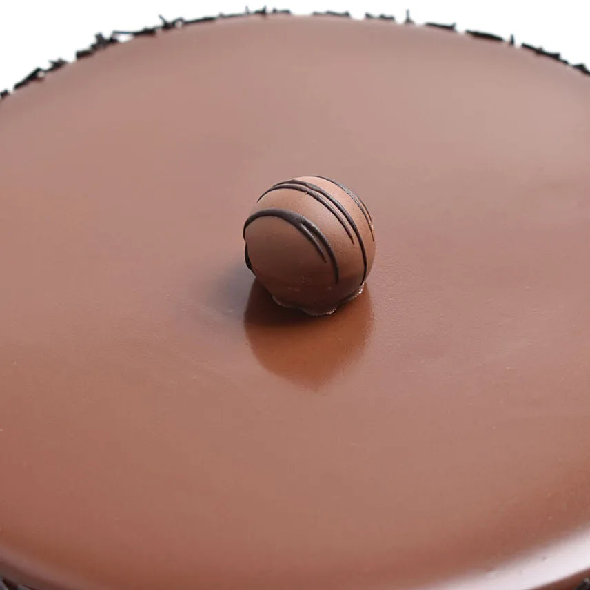Delightful Anniversary Chocolate Fudge Cake 8 Portion