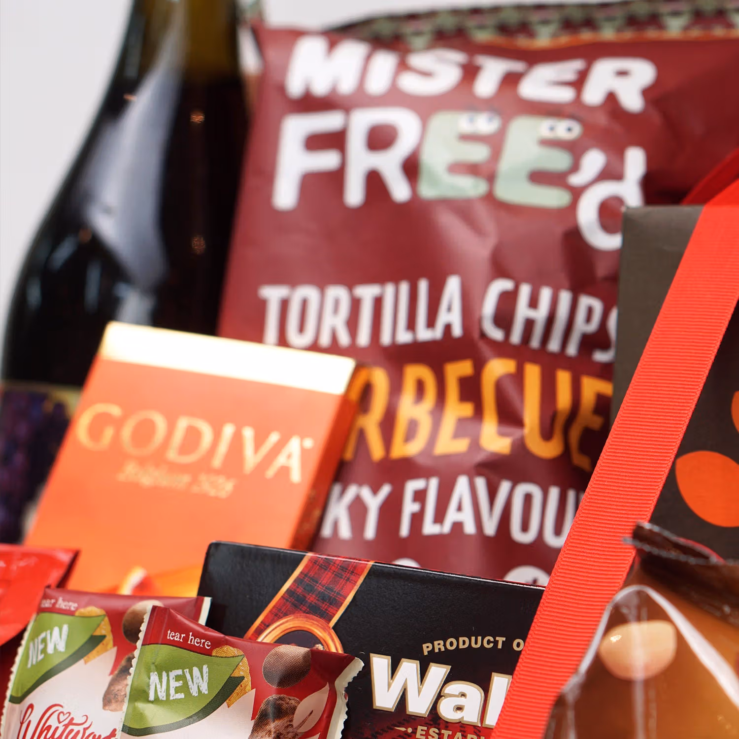 Deluxe Juice & Treats Gift Box