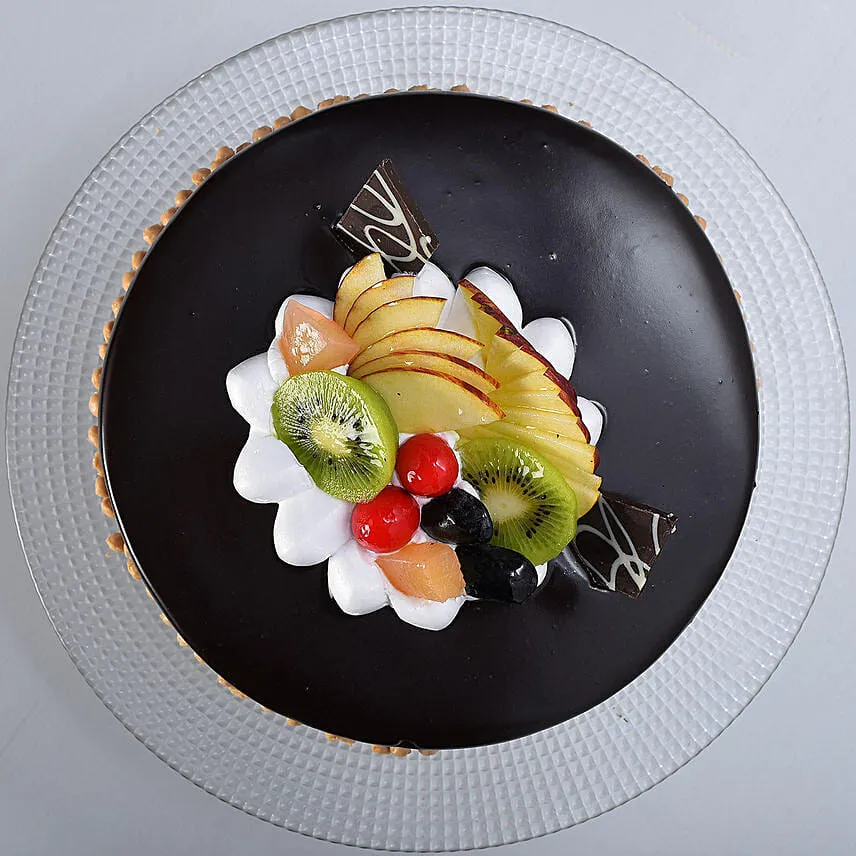 Fruit Chocolate Cake Half kg