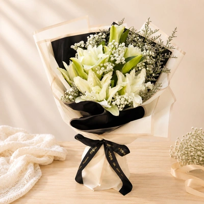 Charming White Lilies Bouquet