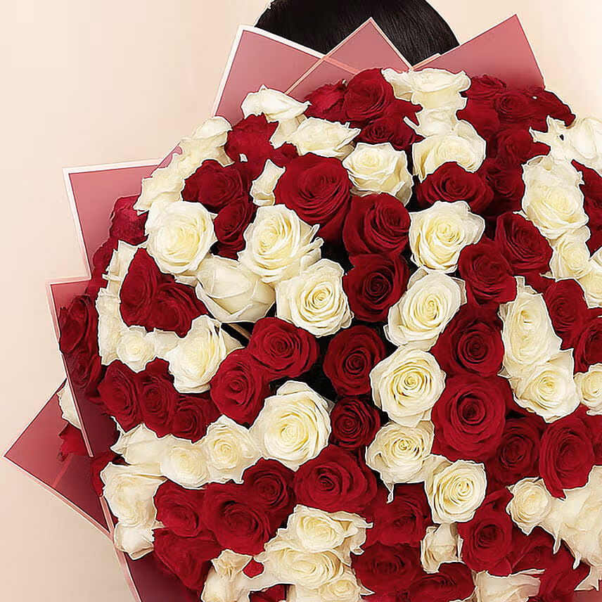 200 Red and White Roses Bouquet