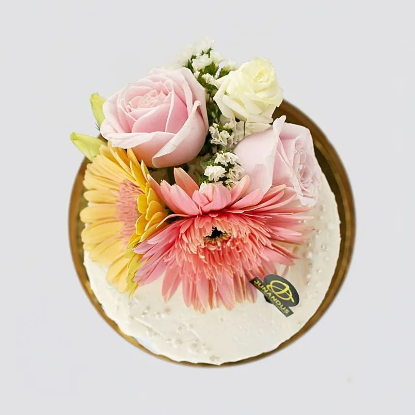 Chocolate Chip Iren Floral Cake