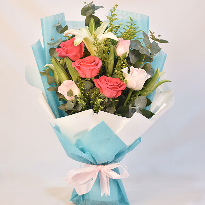 Enchanting Bouquet With Chocolate Cake