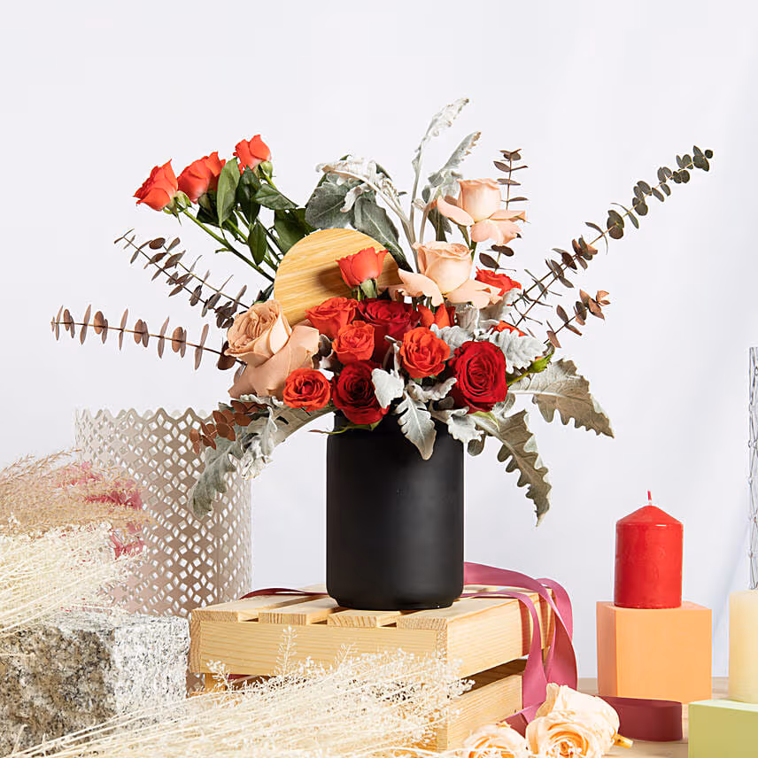 Majestic Rose Jar