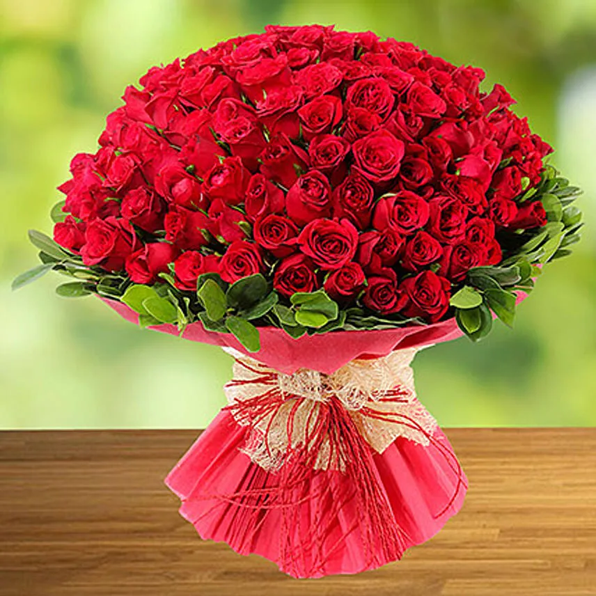Bouquet of 100 Roses for Valentines