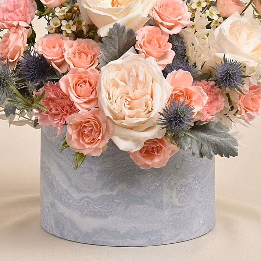 Garden Roses Beauty in a Box
