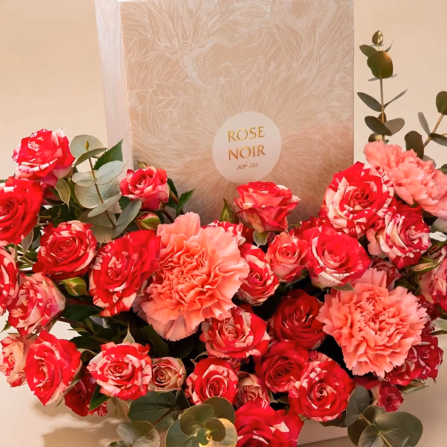Luxurious Whispering Roses & Noir Extrait Gift Set