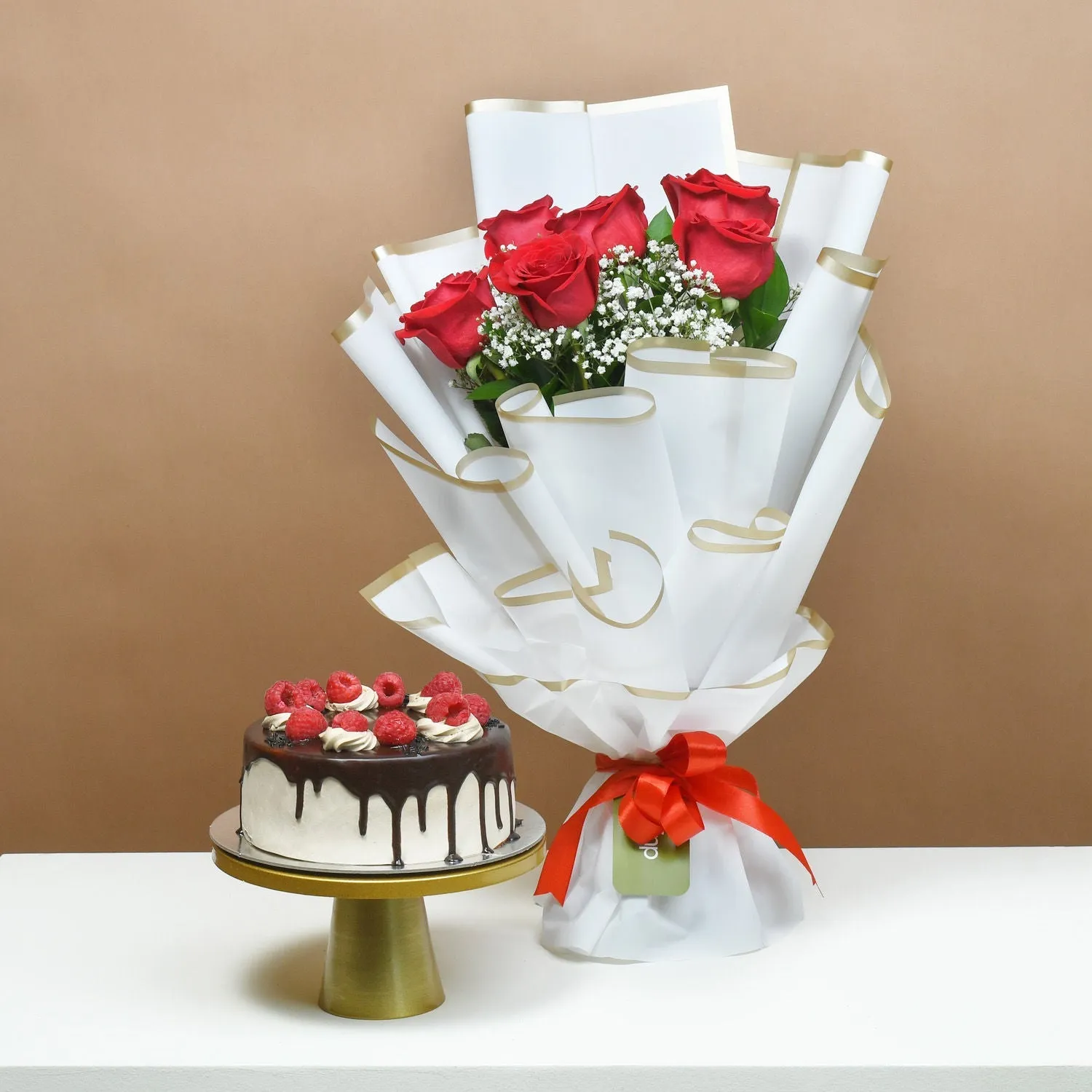 Elegant Red Roses Bouquet