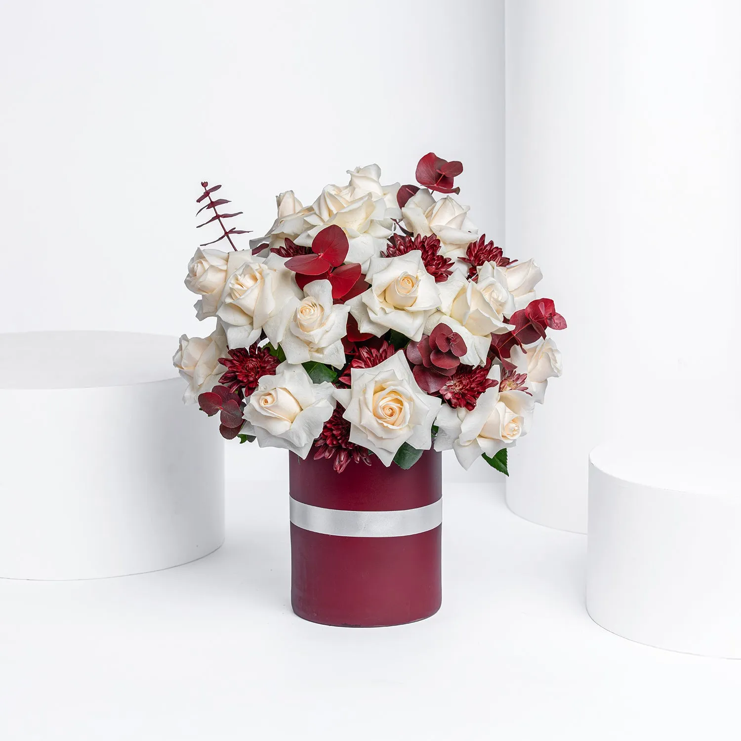 Elegant National Day Flower Vase Arrangement