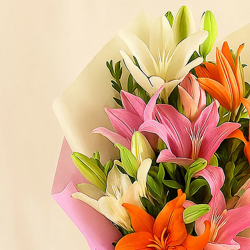 Attractive Mixed Asiatic Lilies Bunch