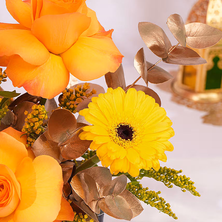 Hari Raya Flowers Vase