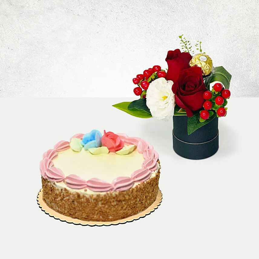 Box Of Roses With Butter Sponge Cake