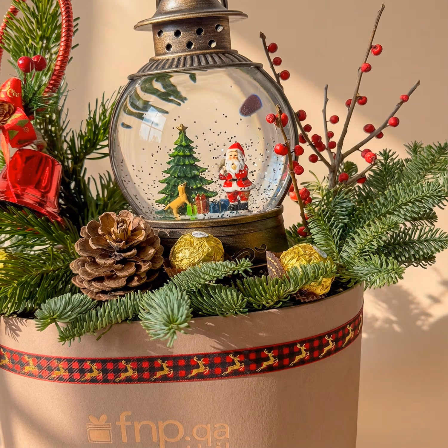 Festive Blush Moments Box: Celebrate the Season with Elegance