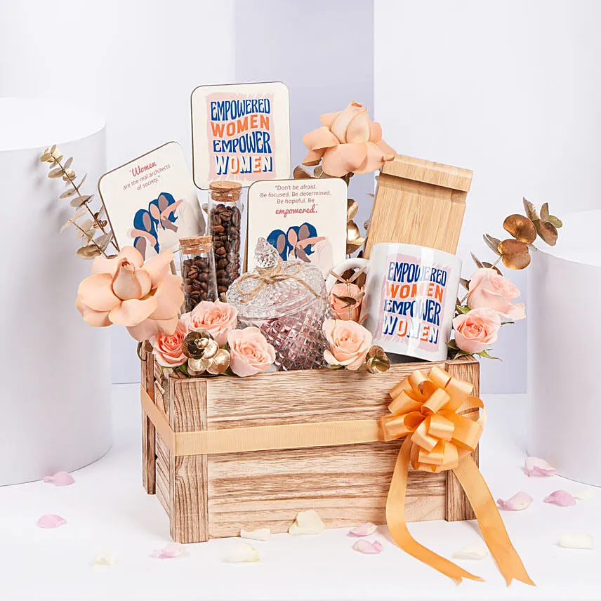 Hamper For Bold and Stronger Her