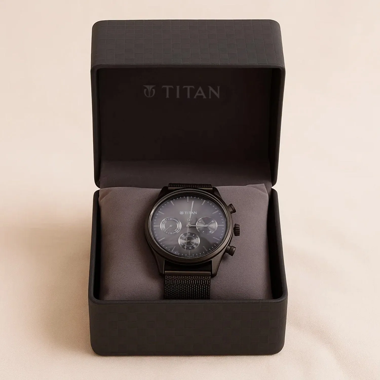 Titan Men's Watch With Rose Box n Chocolates