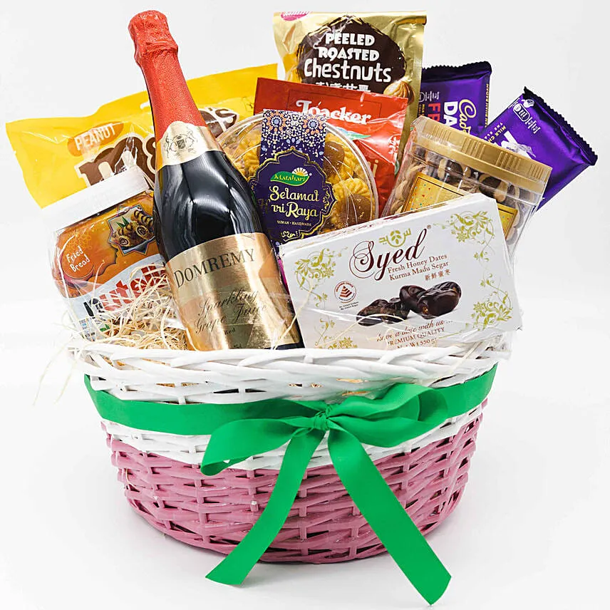 Delightful Munchies & Juice Hari Raya Hamper
