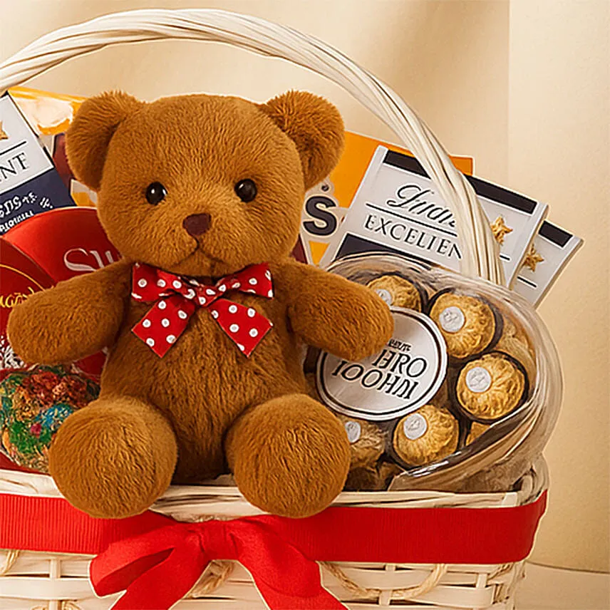 Chocolate Delicious Hampers For Valentine
