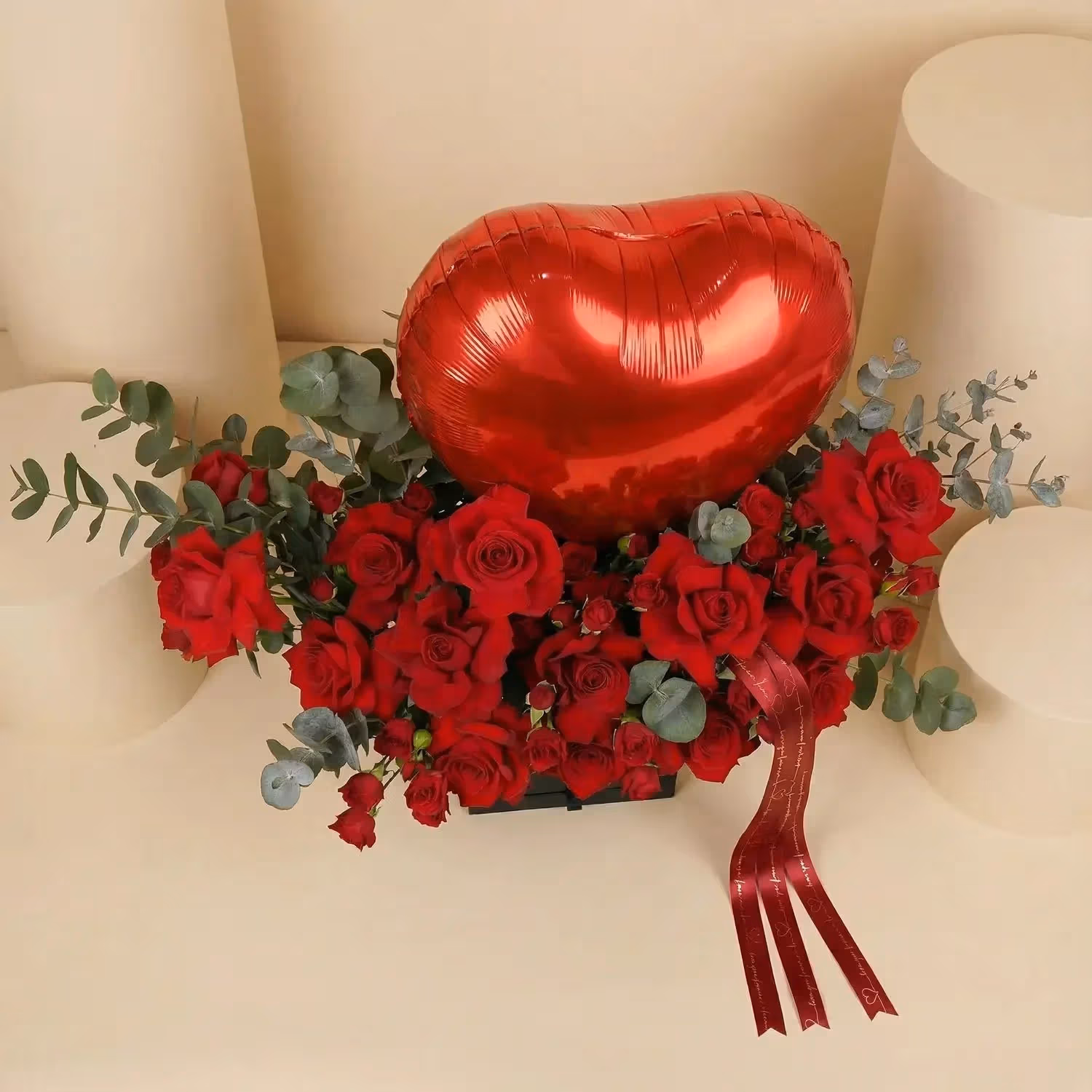Exquisite Royal Love Rose Arrangement with Heart Balloon