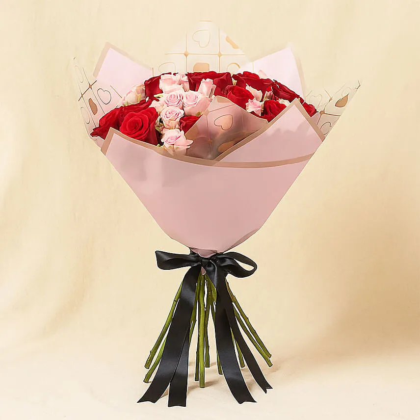 Elegant Duo of Roses Valentines Bouquet