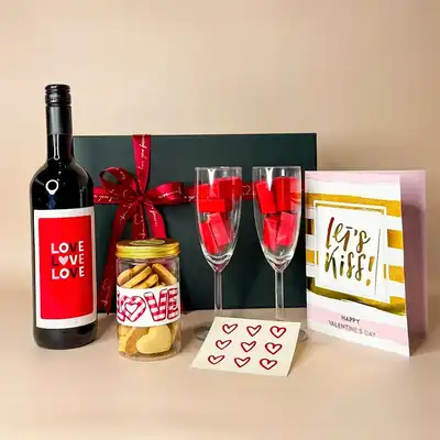 Romantic Gift Set with Zero Alcohol Rose Wine & Chocolates