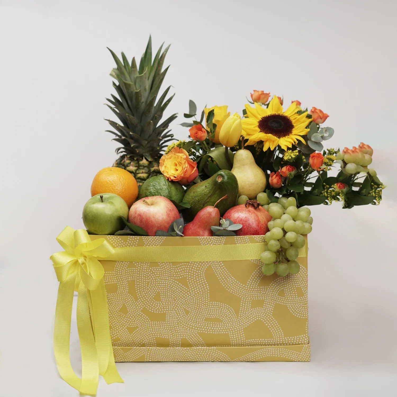 Fresh & Healthy Fruits Box
