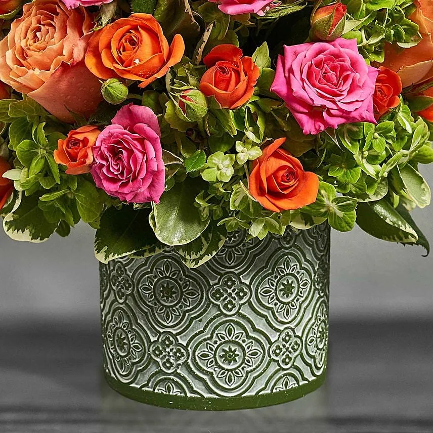Flowers Don’t Tell They Show