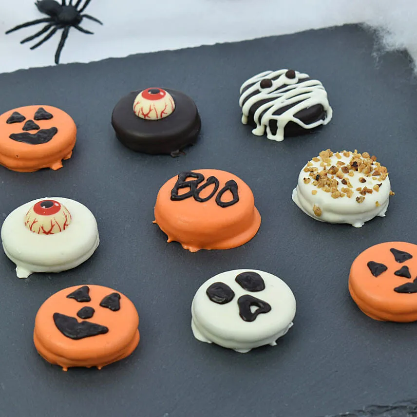 Halloween Oreo Cookies