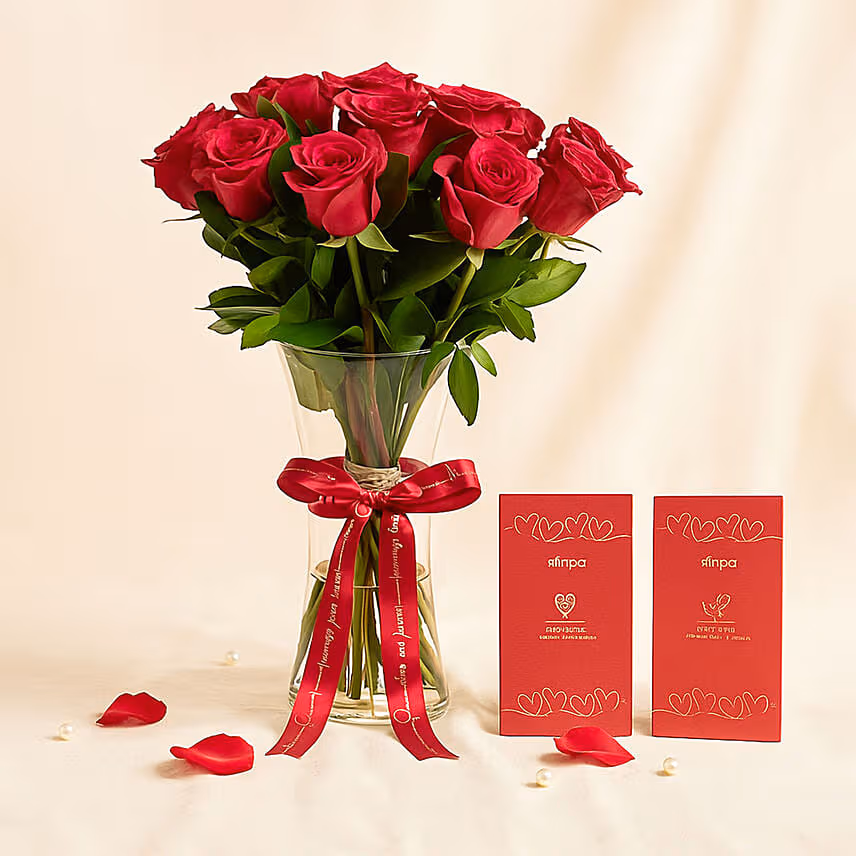 Ravishing Romance Vase With Chocolates Bar
