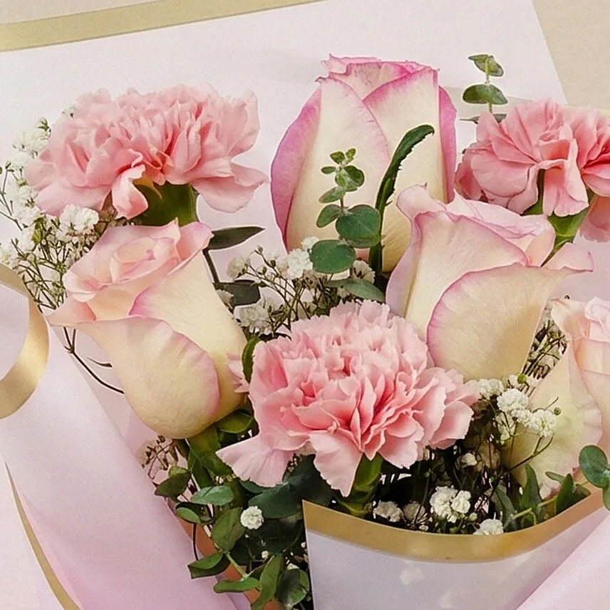 Flowers and Cupcakes Combo â€“ Pink Blooms & Vanilla Treats