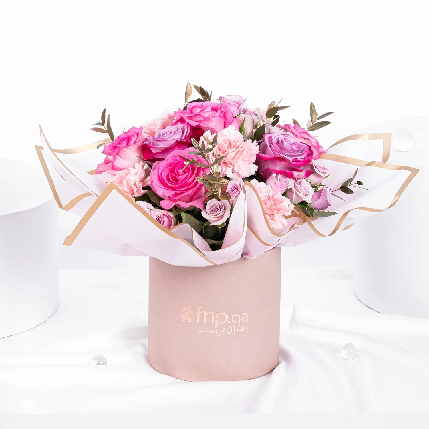 Elegant Blooming Rosy Hug for Mom - Luxurious Floral Gift Box