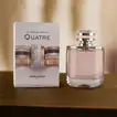 عطر كواتر نسائي مع شوكولاتة بستاني وتنسيق ورد