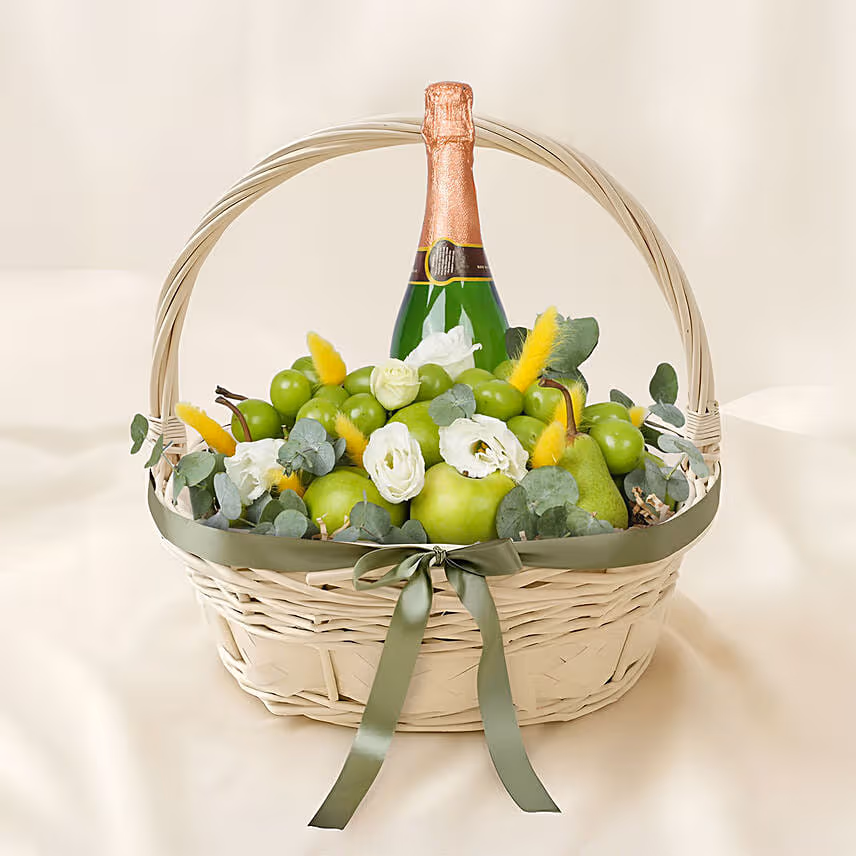 Green Goodness Fruit & Juice Basket