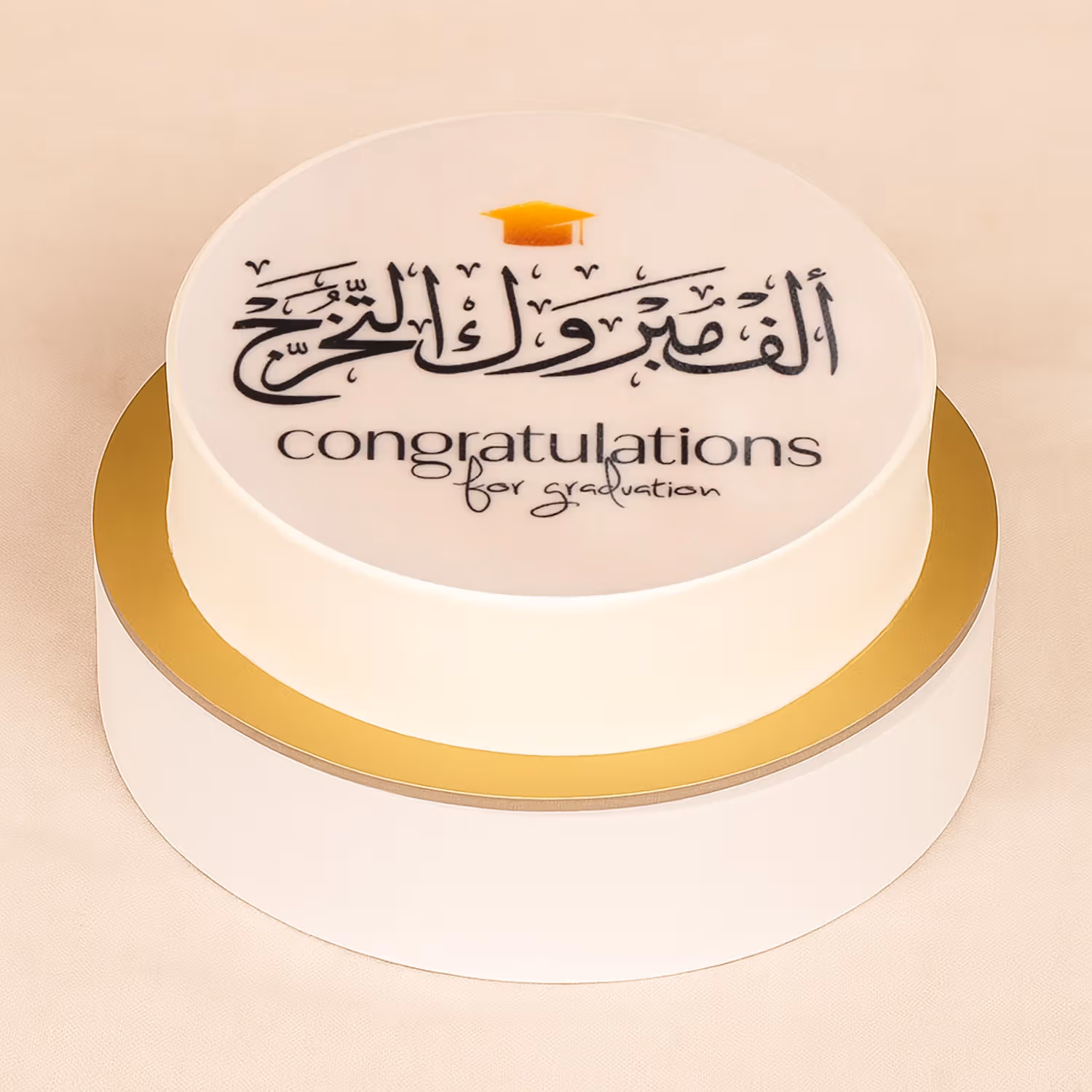 باقة ورد مع كيك رد فلفت للتخرج
