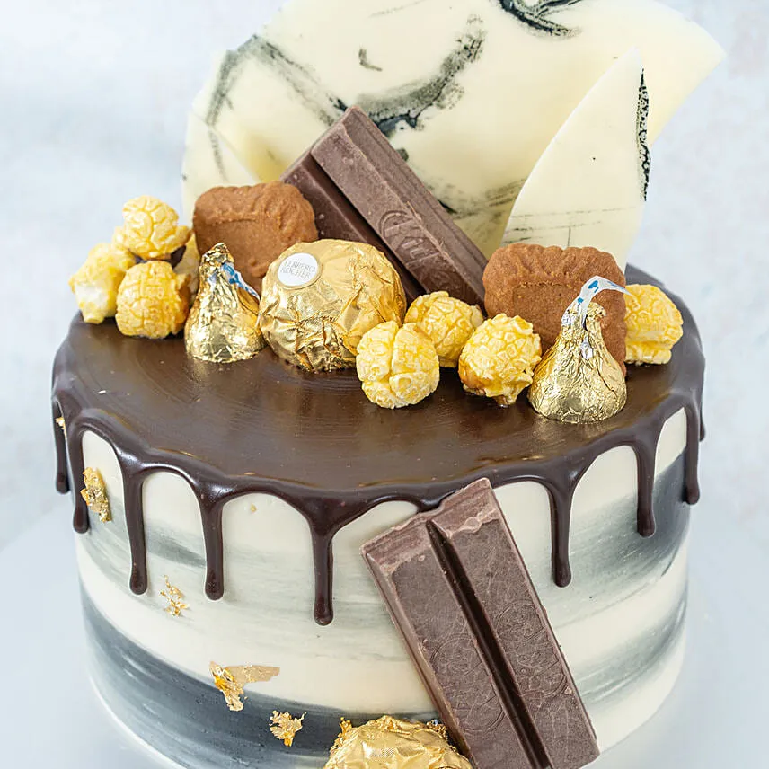 Black and White Chocolate and Biscuit Strawberry Cake 6 inch