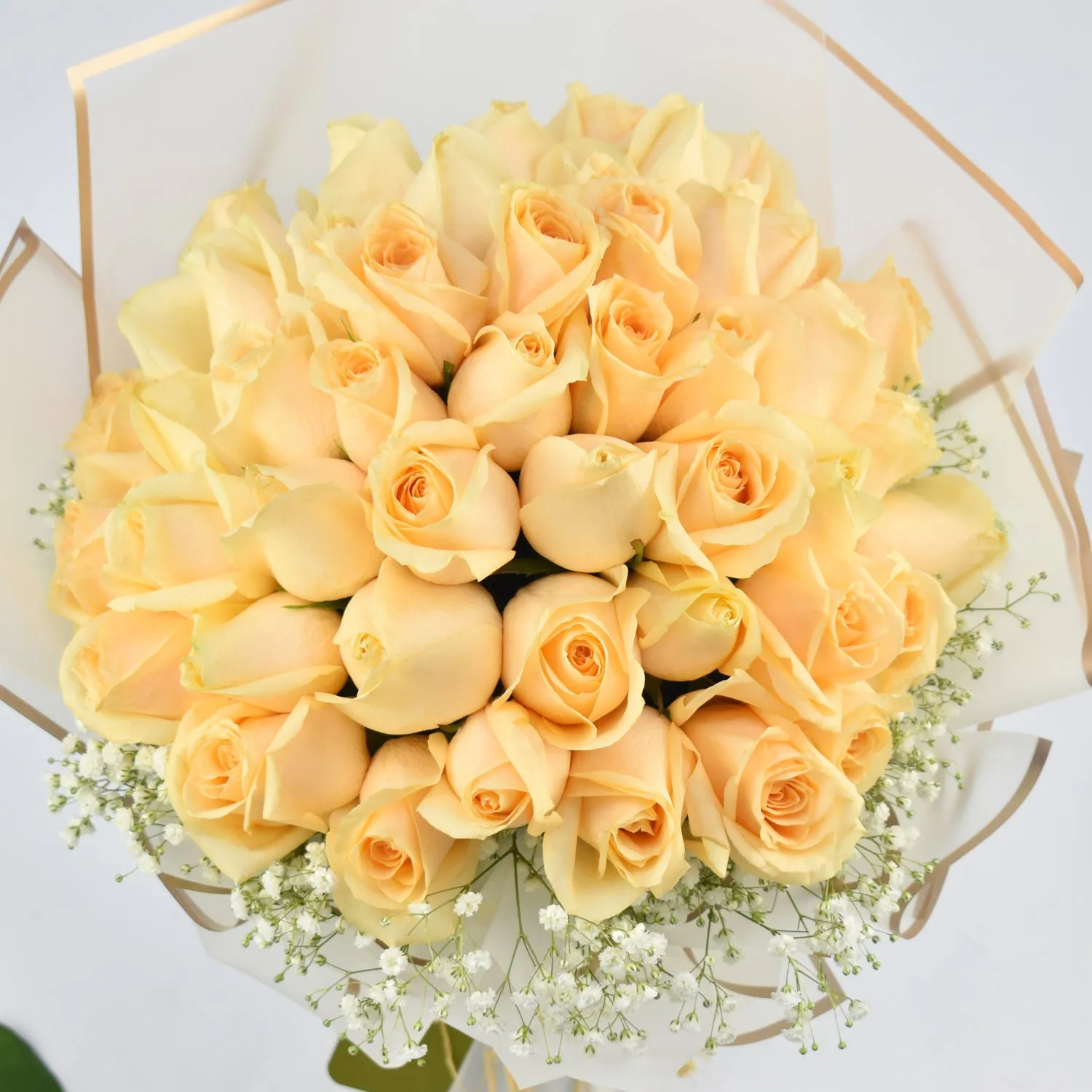 Elegant 35 Peach Roses Bouquet with Brown Wrapping and White Ribbon