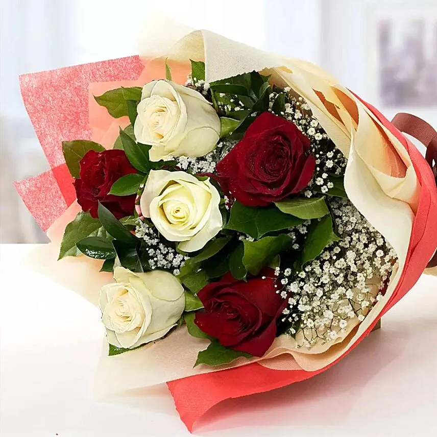Red N White Roses