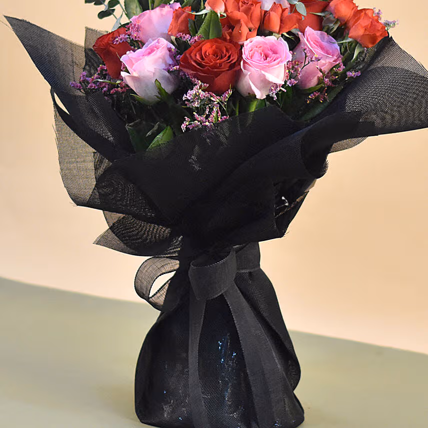 Black Jute Wrap Roses Bouquet