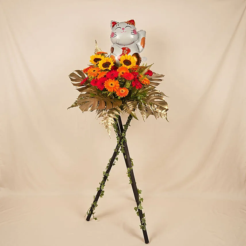 Fortune Cat Congratulations Flower Stand