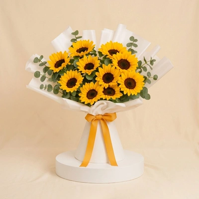 Beautiful Sunflower Hand Bouquet