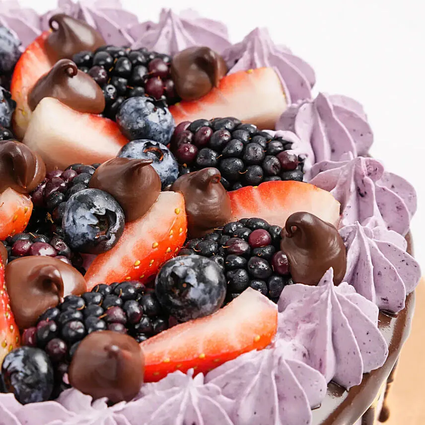 Delicious Chocolate Berry Cake 1.5 Kg