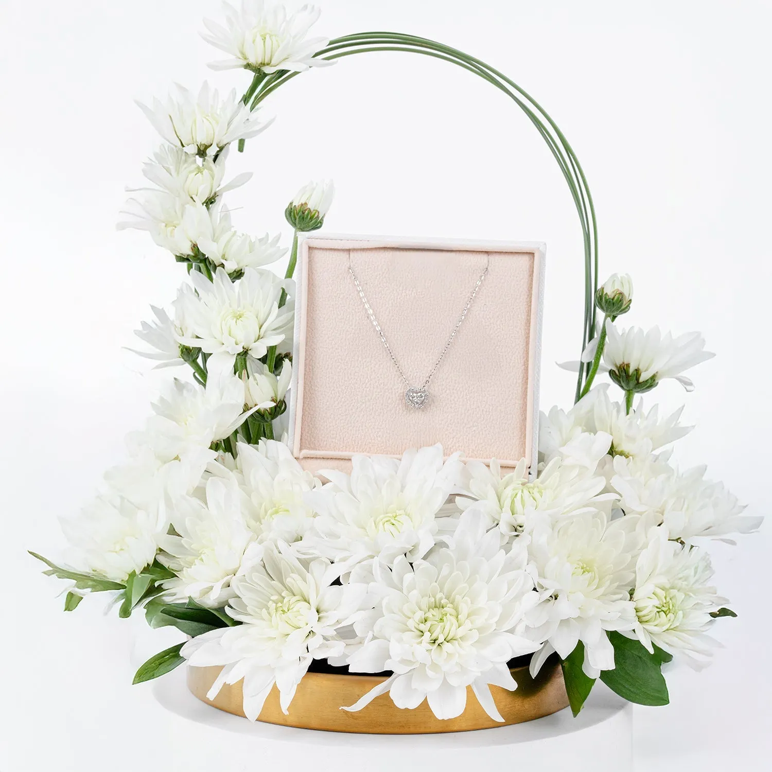 Elegance Redefined: Floral Aura with Diamond Heart Necklace