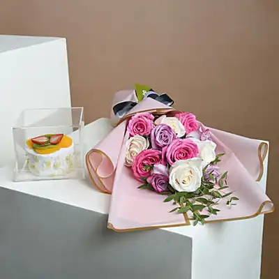Elegant Roses Bouquet - With Fruit Cake